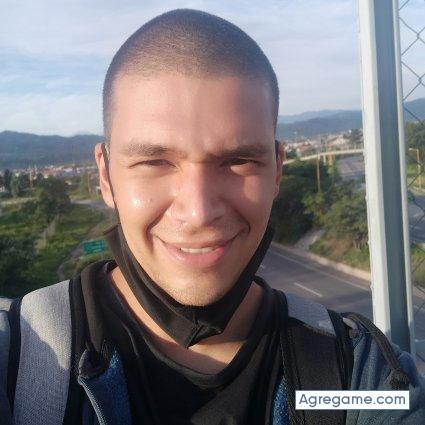 Endjmb chico soltero en Montevideo