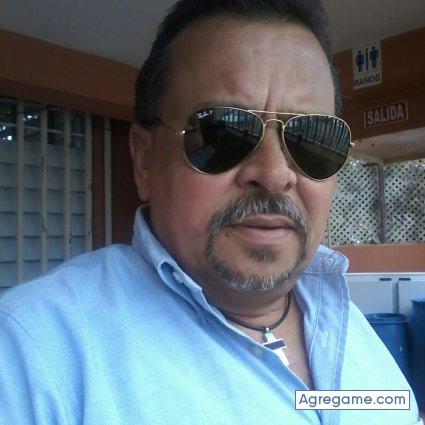 carlosperez2390 chico soltero en Mayagüez