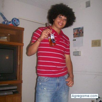 JAVEHOT chico soltero en Vacaville