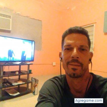 Mannyblanco chico soltero en 