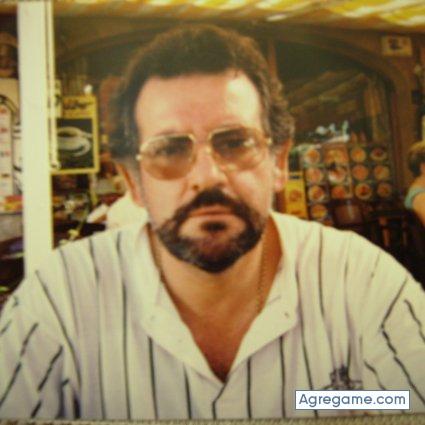 Tonybisbal chico divorciado en Alcudia