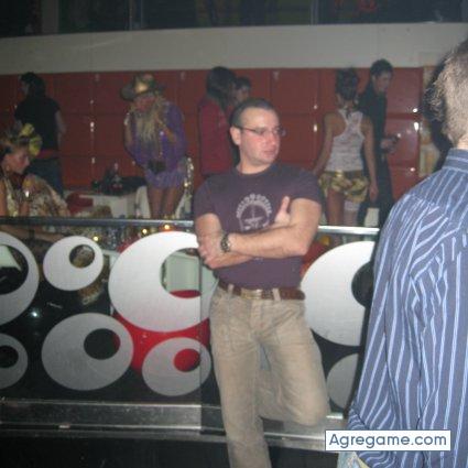 monmo chico soltero en Hondarribia