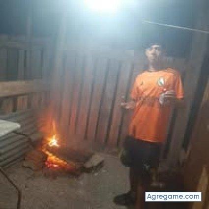 giovanirivera chico soltero en Minas De Corrales