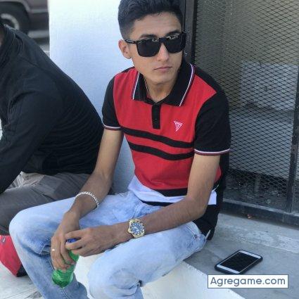 Fernando909 chico soltero en Fontana