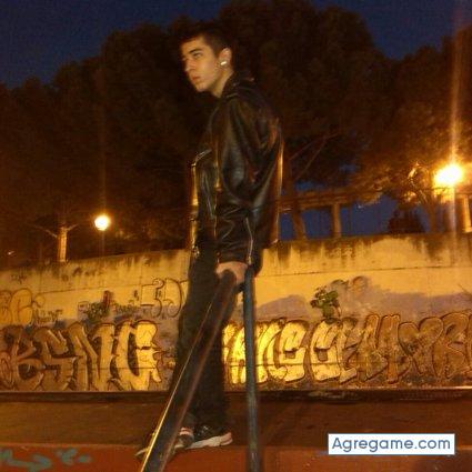 tonyeldios chico soltero en Ourense