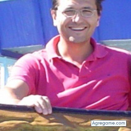 kuyper chico divorciado en Terrassa