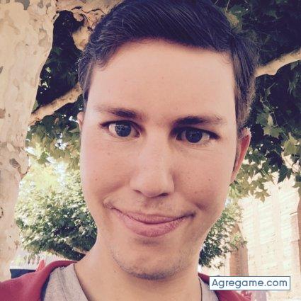 zequi23 chico soltero en Santa margarida i els monjos