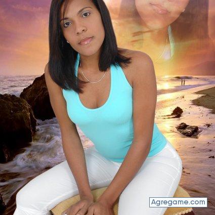 deyanira chica soltera en Pedro Brand