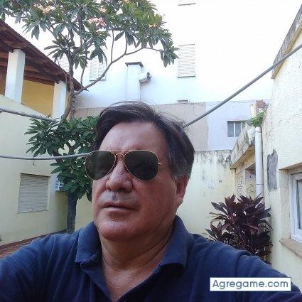 Paskinel chico soltero en Monte Comán