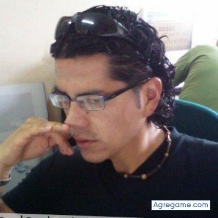 GIOVANOTI555 chico soltero en Quito