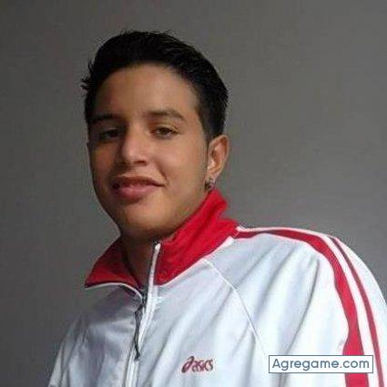 pirelas chico soltero en Catia La Mar