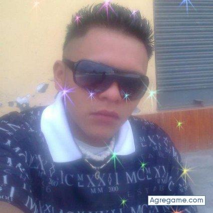 ANDYUNIK chico soltero en Quito