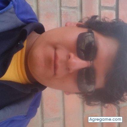 Deymirs chico soltero en Achacachi