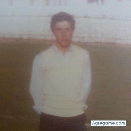 Paciente77 chico soltero en Linares