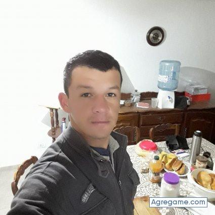 Ficherpera chico soltero en Realicó