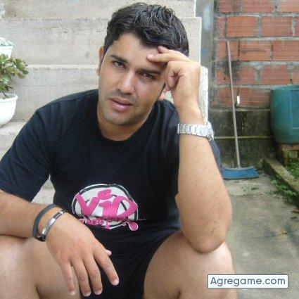 tuyotuyo chico soltero en San Cristóbal