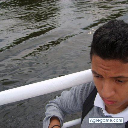 morenito8 chico soltero en Barcelona