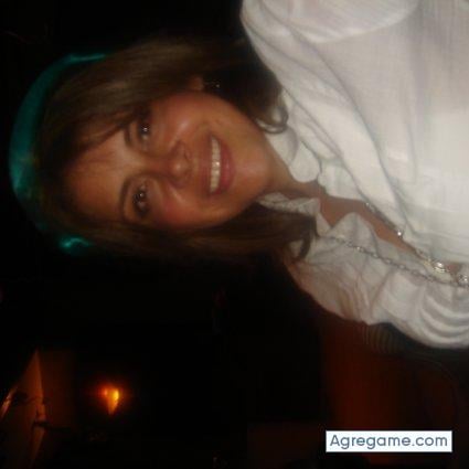 Agatha chica casada en Hatillo