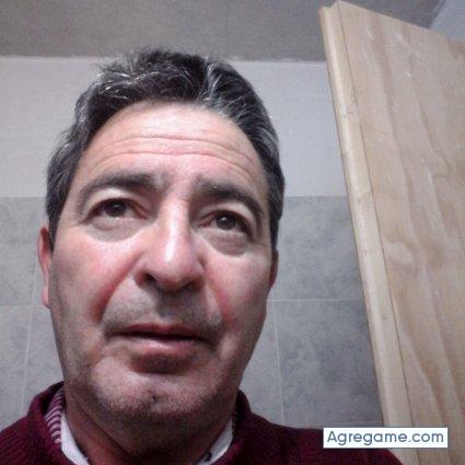 Omaren chico soltero en Villa Regina