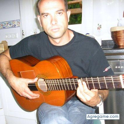 jonytan chico divorciado en Denia