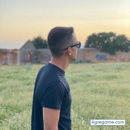 Miguel2792 chico soltero en Nerja