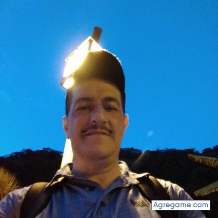 juaniyojuanco chico casado en Caldas