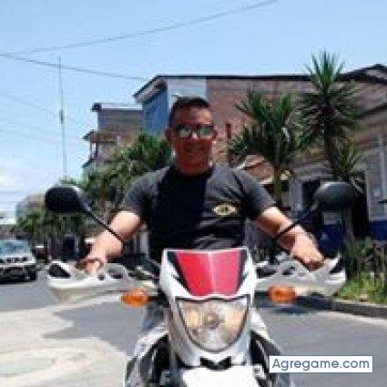 luiscarlos8349 chico soltero en Chulucanas