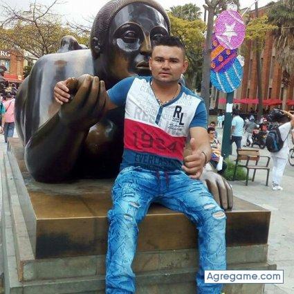 Fernandobuitrago chico soltero en Chiquinquirá