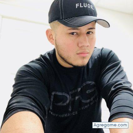 VictorR2012 chico soltero en Charlotte