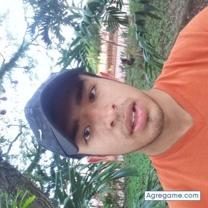 Emurilloce chico soltero en San Pedro Sula