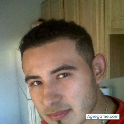 Alexito24 chico soltero en Hyattsville