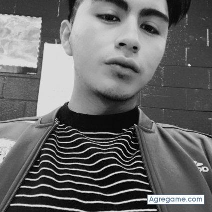 Wualle chico soltero en Charlotte