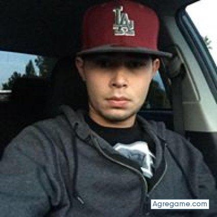 davidc8371 chico soltero en Van Nuys