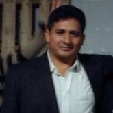 Empleado. Busco pareja. Si. Tranquilo.