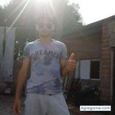 Busco pareja. Una chica con quien