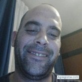 Busco hacer amistades.