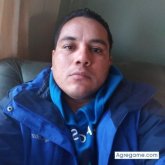 Worker. Busco pareja. Mujer. Alegre.