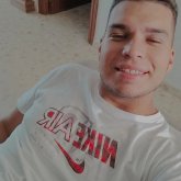 Busco pareja. Mujeres. Alto moreno