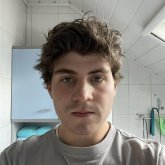 Estudiante. Busco ligar. Busco una mujer