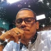 Busco pareja. Mujeres. Todo.