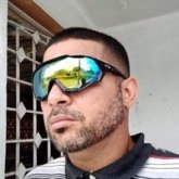 Hombres solteros y chicos solteros en Garrochales (Arecibo)