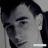 Busco pareja. Chica. Leal. Ya se vera.