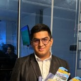 Alguna dama amable y atenta. Soy una