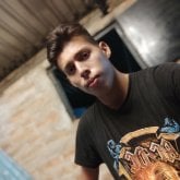 Busco pareja. Buscó mujeres para coner