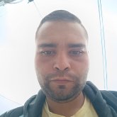 Hombres Solteros y Chicos Solteros en Weston