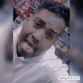Eduardo Calderón, Chico de Bloomington para Chicos en Agregame.