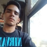 Encuentra Hombres solteros en Guarambaré