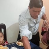 Busco amigos hombre. Mi físico es