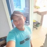 Busco pareja. Conocer una chica alegre y