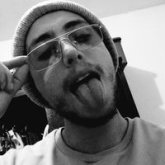 Solo busco mujeres. Soltero amante de la